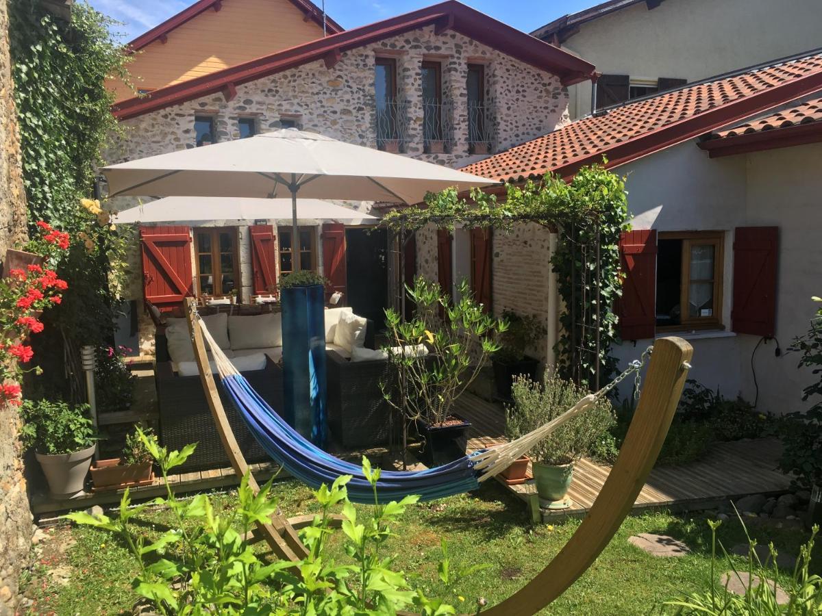 Bed and Breakfast Entre Pays Basque et Béarn Lahontan Exterior foto